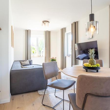 Villa Dornkamp 1 - Luxurioese Ferienwohnung Fuer 4 Personen Inklusive Sauna Und Garten Timmendorfer Strand Exterior foto
