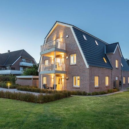 Villa Dornkamp 1 - Luxurioese Ferienwohnung Fuer 4 Personen Inklusive Sauna Und Garten Timmendorfer Strand Exterior foto