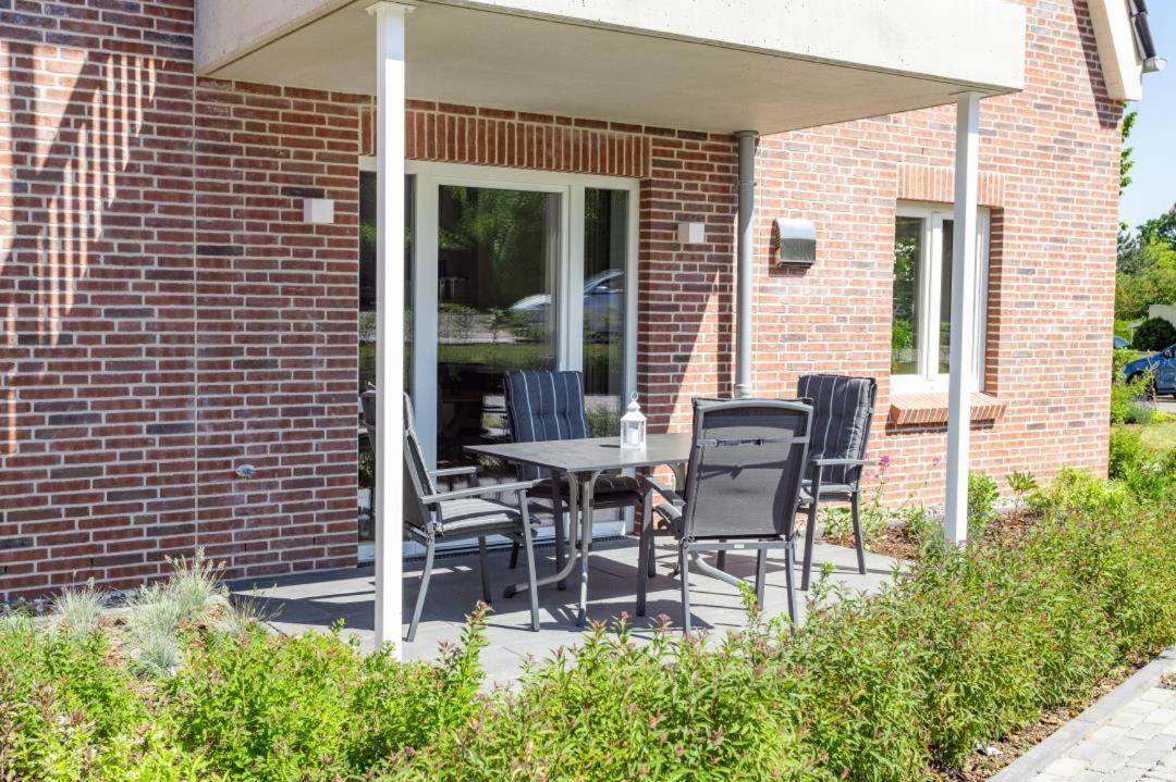 Villa Dornkamp 1 - Luxurioese Ferienwohnung Fuer 4 Personen Inklusive Sauna Und Garten Timmendorfer Strand Exterior foto