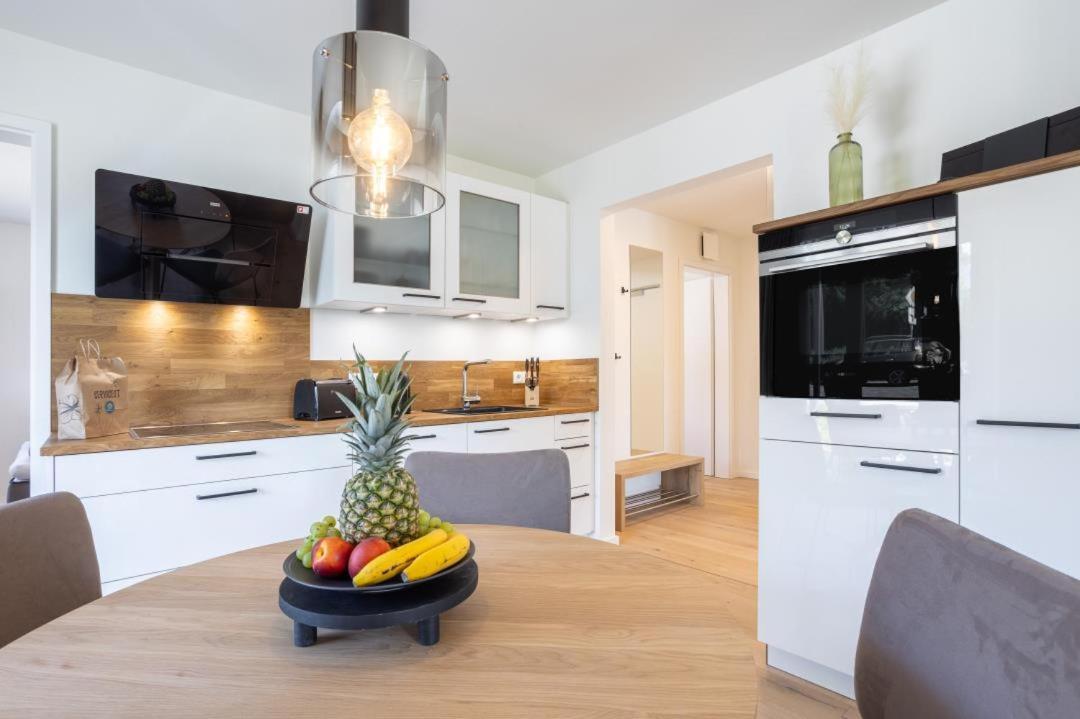 Villa Dornkamp 1 - Luxurioese Ferienwohnung Fuer 4 Personen Inklusive Sauna Und Garten Timmendorfer Strand Exterior foto