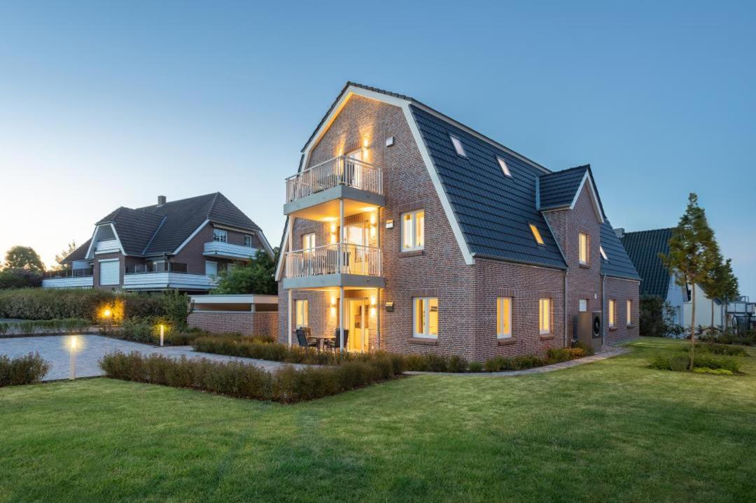 Villa Dornkamp 1 - Luxurioese Ferienwohnung Fuer 4 Personen Inklusive Sauna Und Garten Timmendorfer Strand Exterior foto